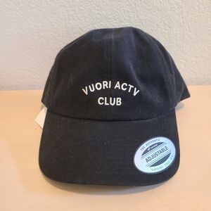 NWT Vuori ACTV Club Black Cap